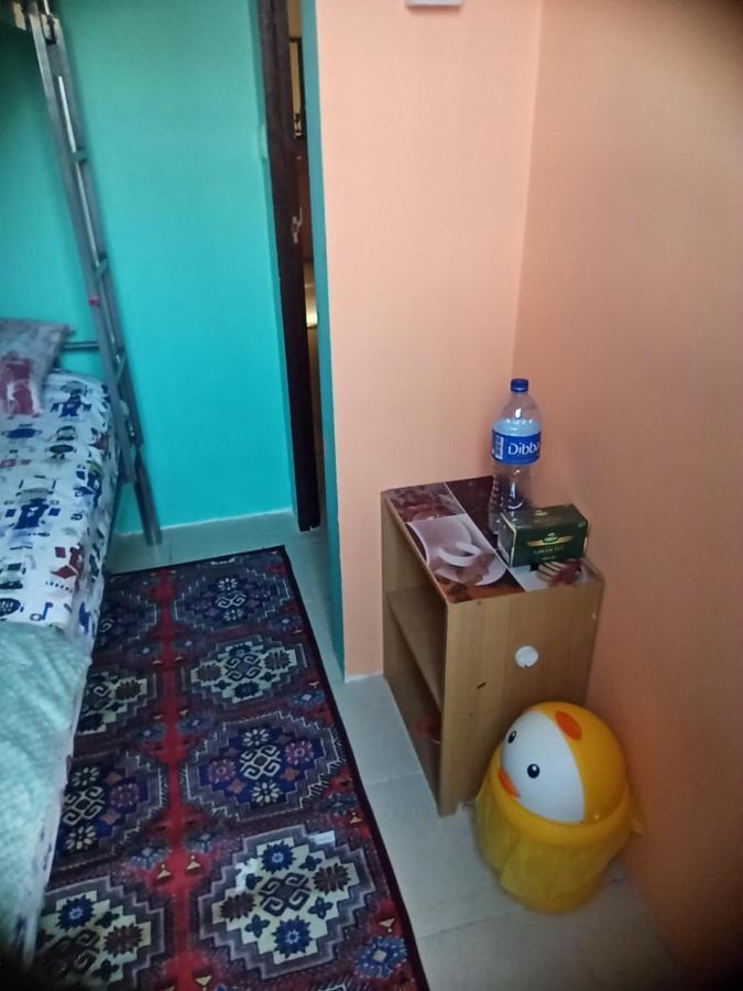 Ferienwohnung Moon Backpackers , Al Rigga , Partition For Couples And For Singles Dubai Exterior foto
