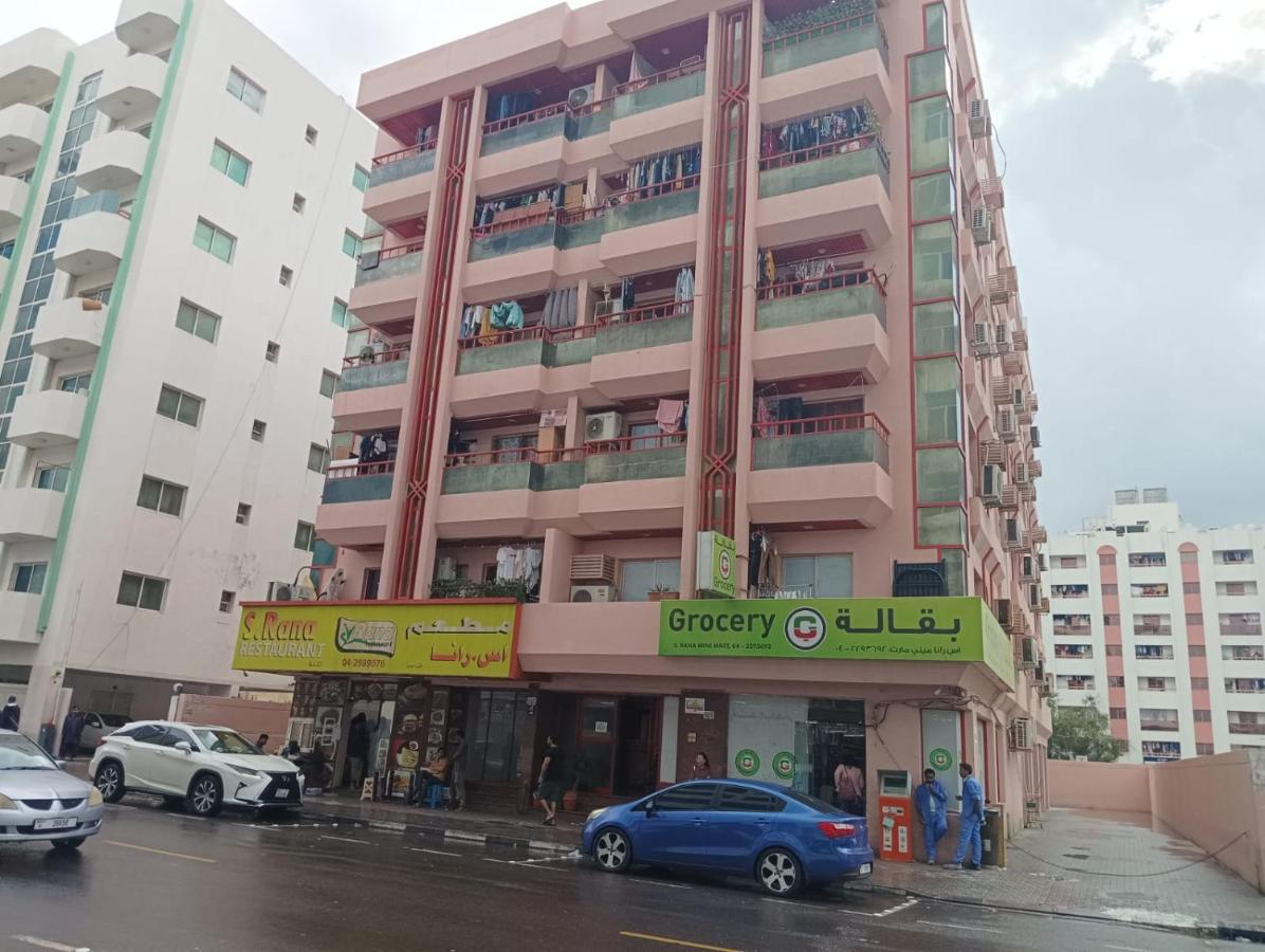 Ferienwohnung Moon Backpackers , Al Rigga , Partition For Couples And For Singles Dubai Exterior foto